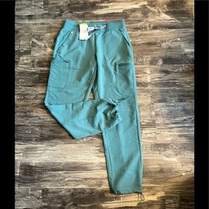 Brand new Figs Scrub pants women